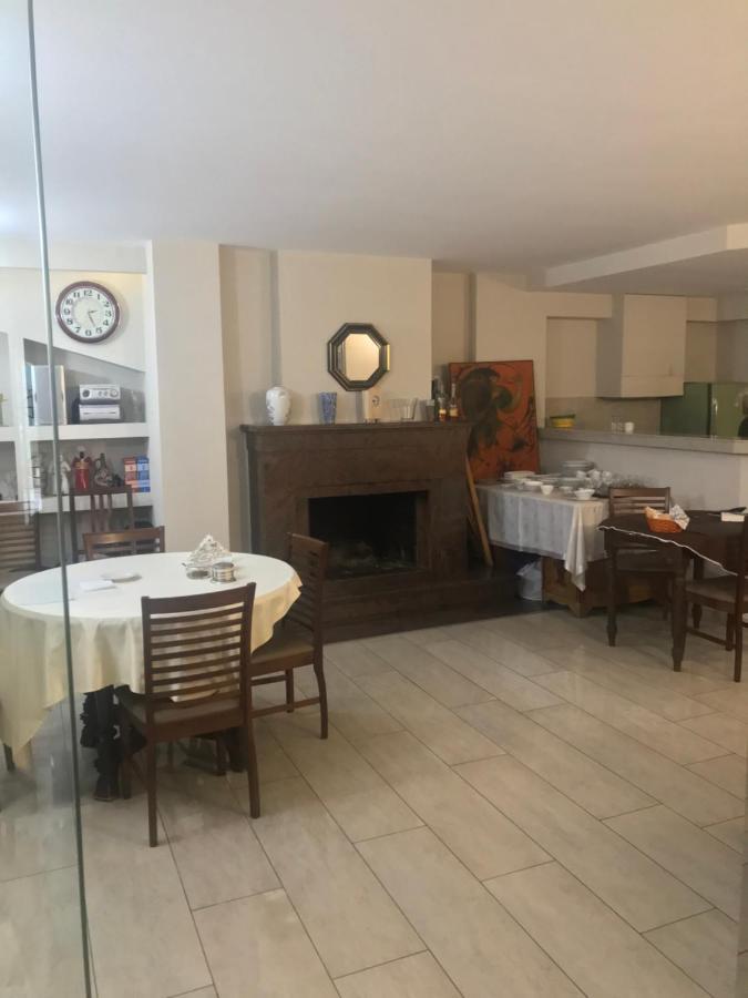 Argo Palace Tbilisi Eksteriør billede