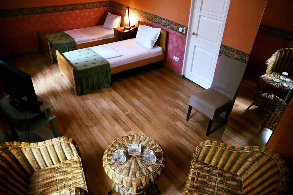 Argo Palace Tbilisi Værelse billede